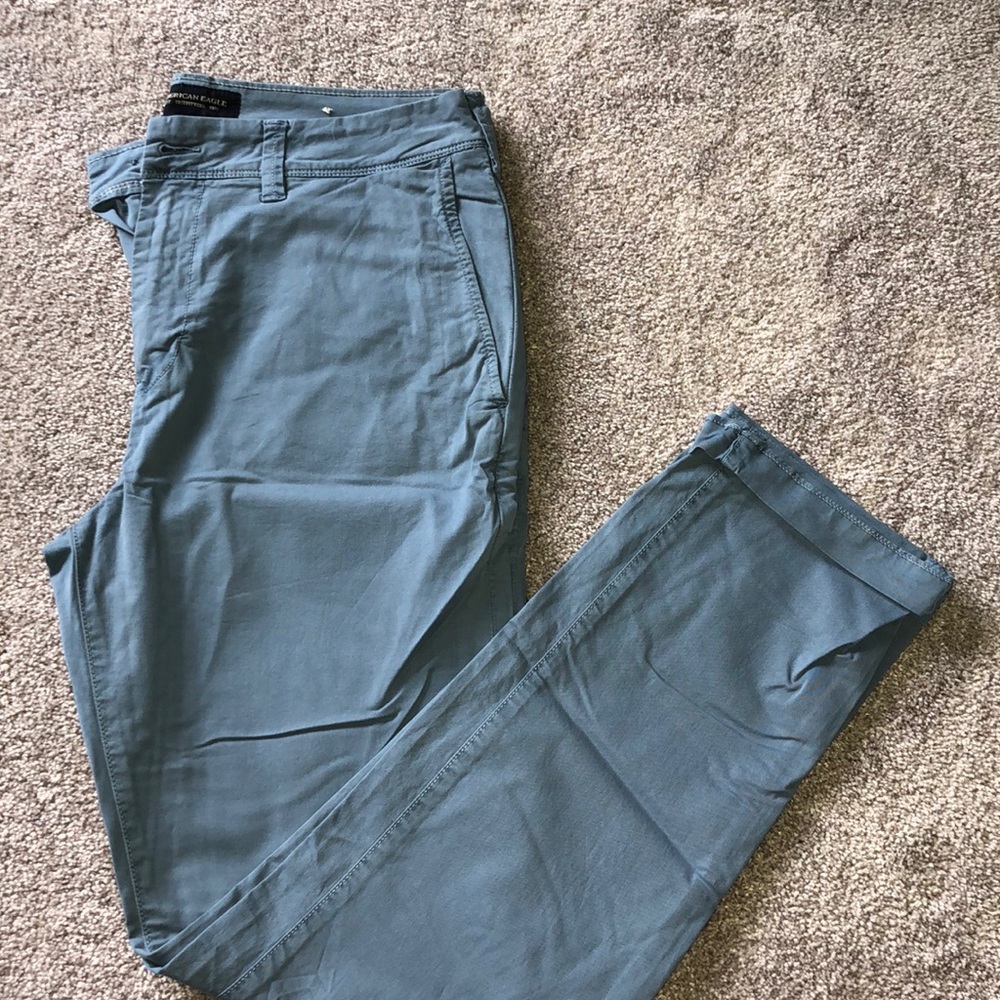 American Eagle extreme flex slacks 32x32